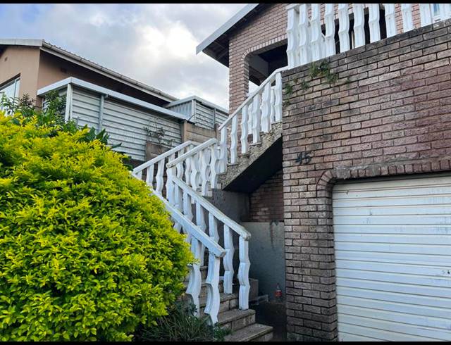 3 BEDROOM HOUSE FOR SALE IN SHALLCROSS